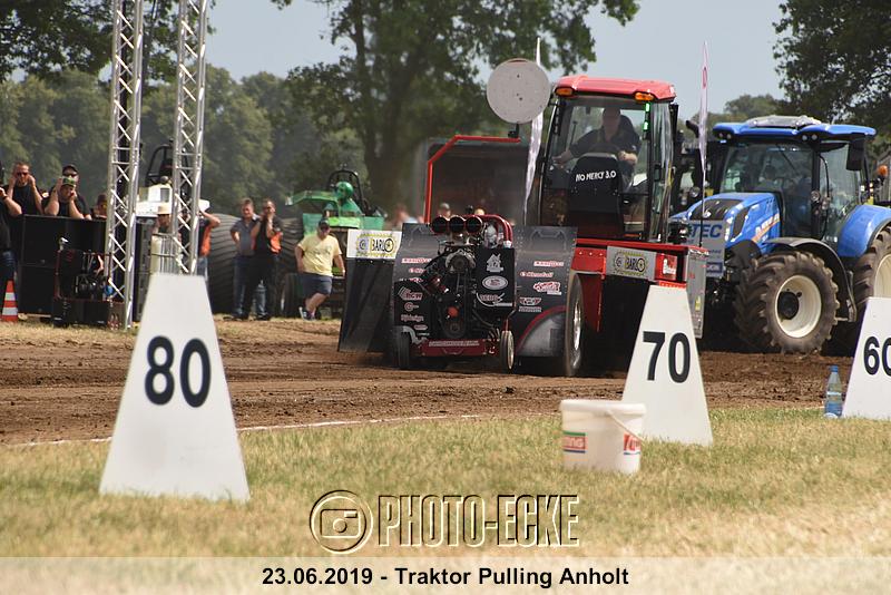 212.jpg