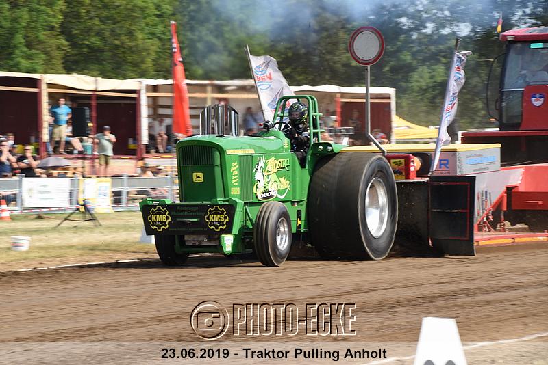 285.jpg