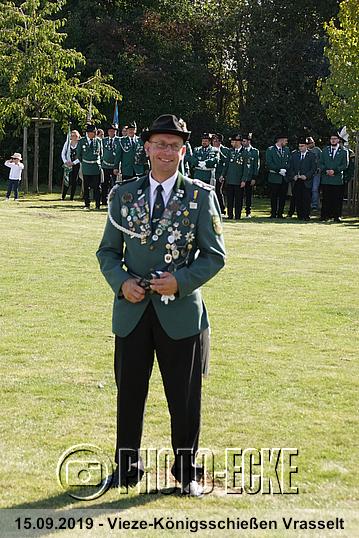 137.jpg