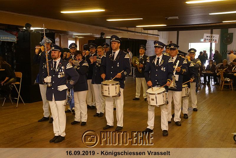 097.jpg