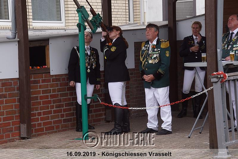 136.jpg