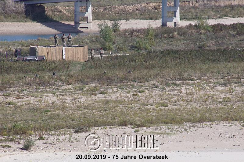 085.jpg